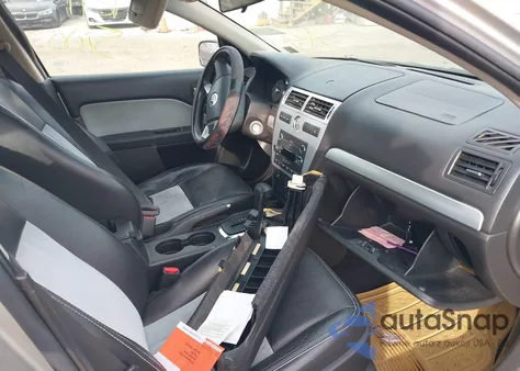 2008 Mercury Milan I4 из США, поврежденный, VIN 3MEHM07ZX8R602619